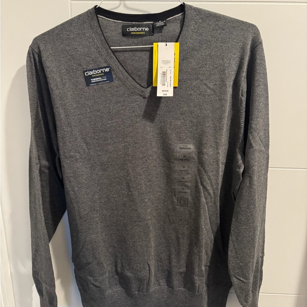 Claiborne Men's Gray V-Neck Sweater